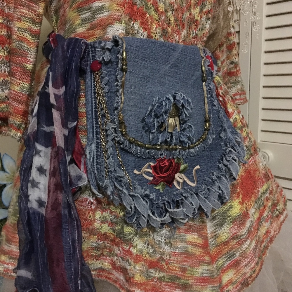 Home made hip or shoulder bag